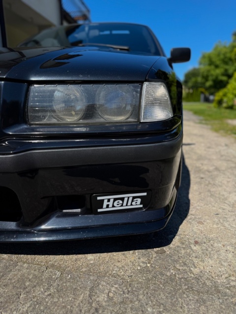 Nakładki na halogeny bmw e36